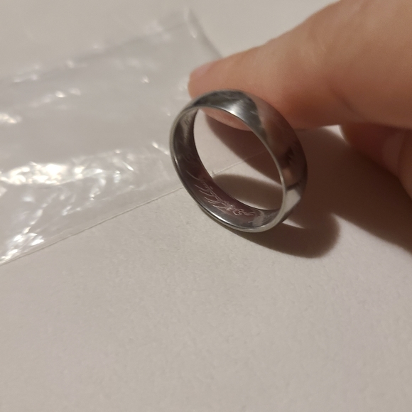 Stainless Steel Band Ring Silver - Picture 5 of 5